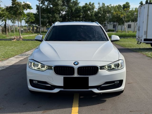 BMW寶馬 320I TOURING  第3張相片