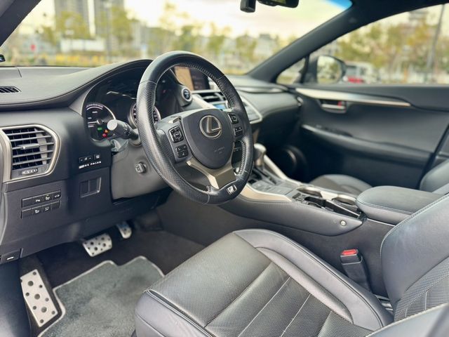 LEXUS凌志 NX300H  第8張相片