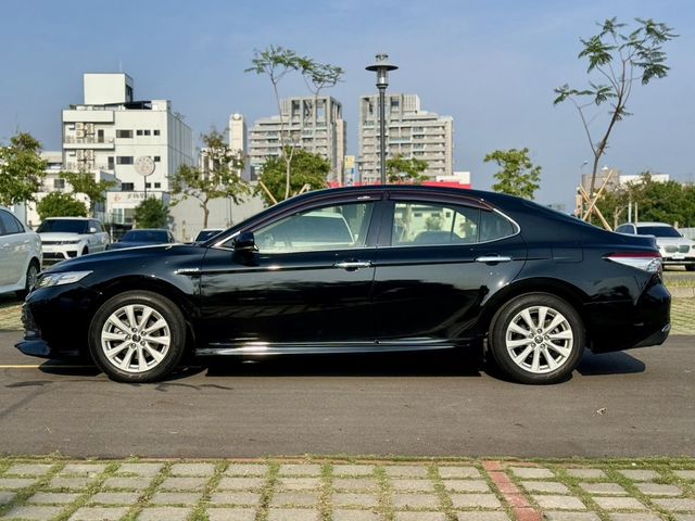 TOYOTA豐田 CAMRY HYBRID  第5張相片