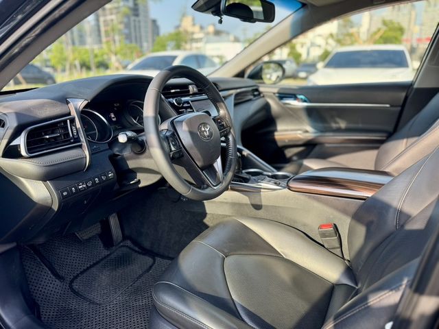 TOYOTA豐田 CAMRY HYBRID  第7張相片