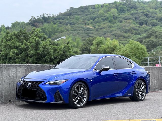 LEXUS凌志 IS 300H  第1張相片