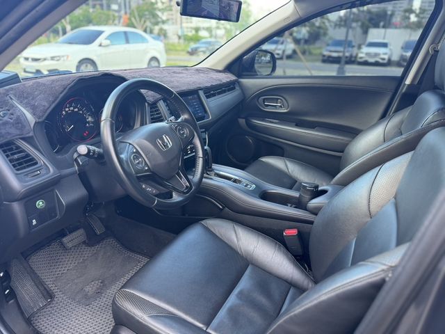 HONDA本田 HR-V  第6張相片