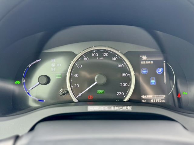 LEXUS凌志 CT200H  第9張相片