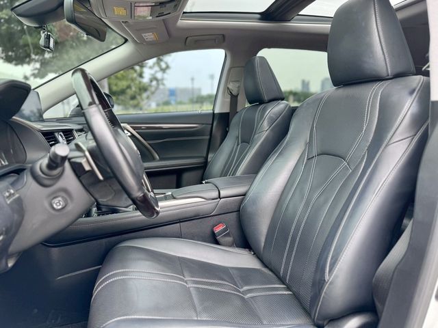 LEXUS凌志 RX300  第7張相片