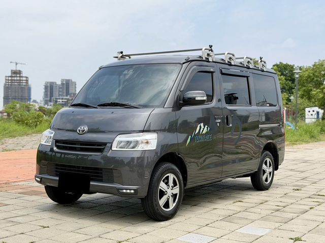 TOYOTA豐田 TOWN ACE  第1張相片
