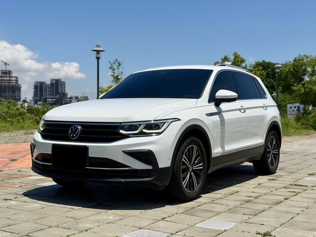VOLKSWAGEN福斯 TIGUAN  第1張相片