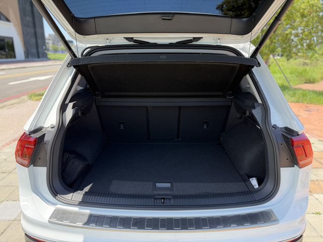VOLKSWAGEN福斯 TIGUAN  第15張相片
