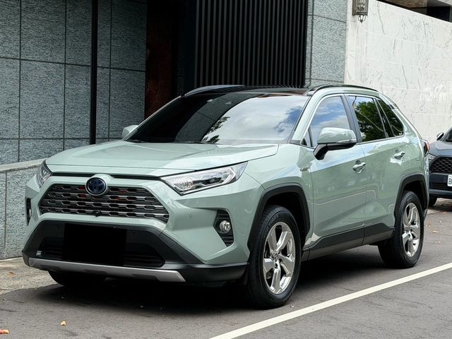 TOYOTA豐田 RAV4  第1張相片