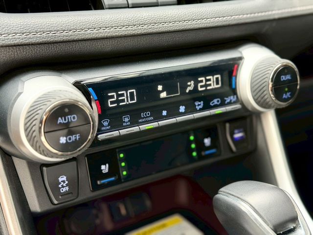 TOYOTA豐田 RAV4  第11張相片