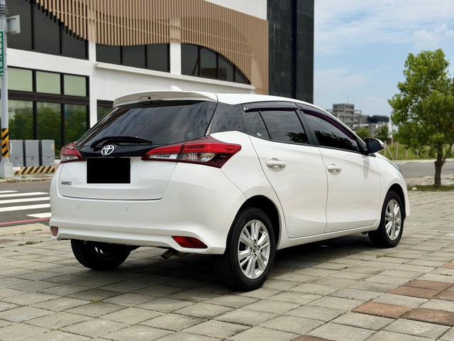TOYOTA豐田 YARIS  第2張相片