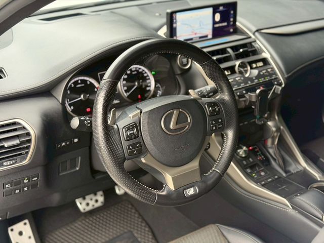 LEXUS凌志 NX300  第6張相片