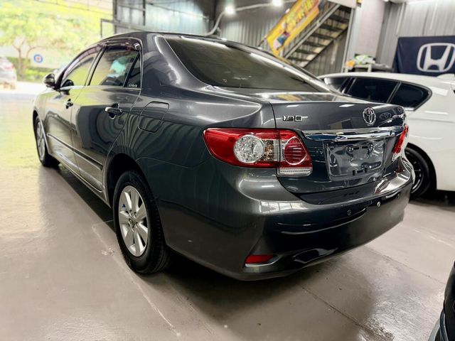 TOYOTA豐田 ALTIS  第4張相片