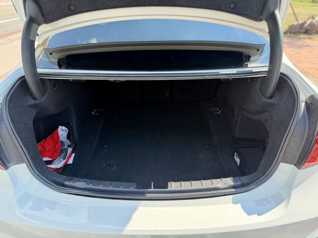 BMW寶馬 328I  第14張相片