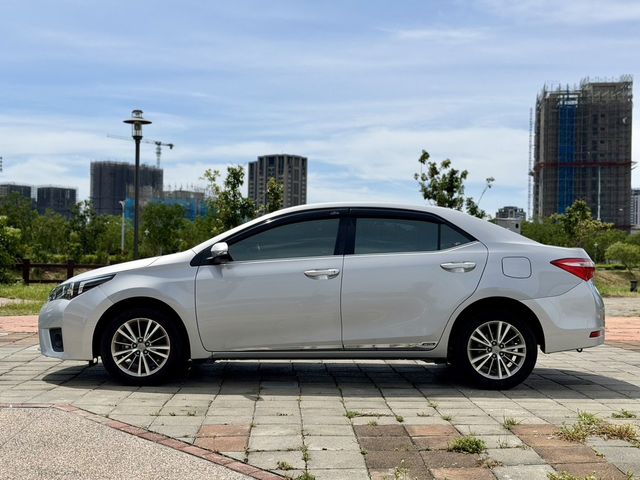 TOYOTA豐田 ALTIS  第5張相片