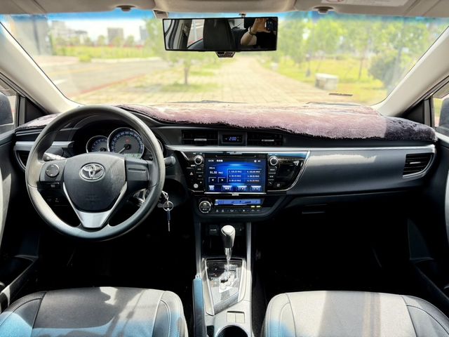 TOYOTA豐田 ALTIS  第6張相片