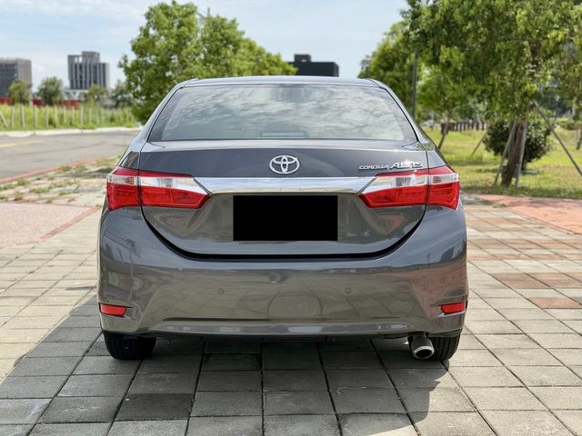 TOYOTA豐田 ALTIS  第4張相片