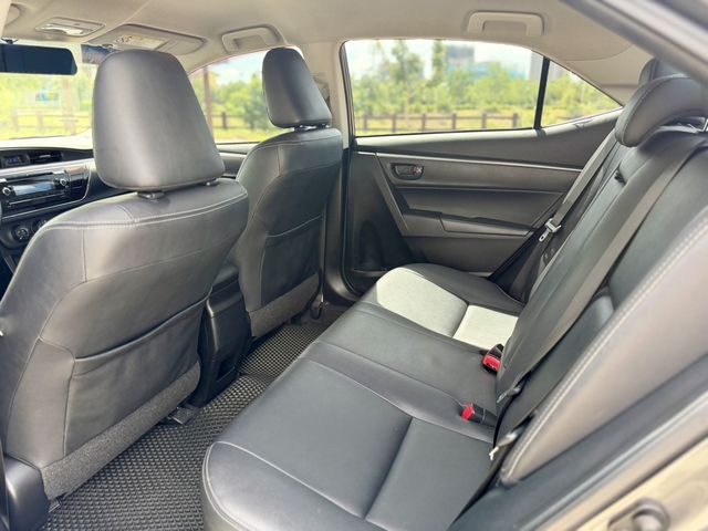 TOYOTA豐田 ALTIS  第8張相片