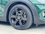 COOPER  F56 一手女用車 車頂架 免鑰匙啟動 雙區恆溫系統 方向盤快控  第7張縮圖