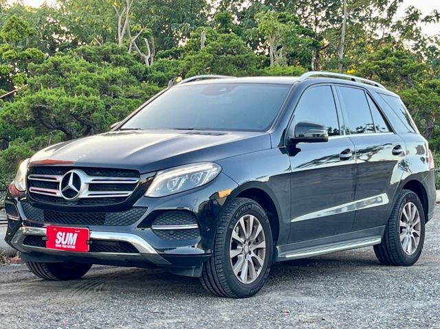 GLE-CLASS  第1張相片