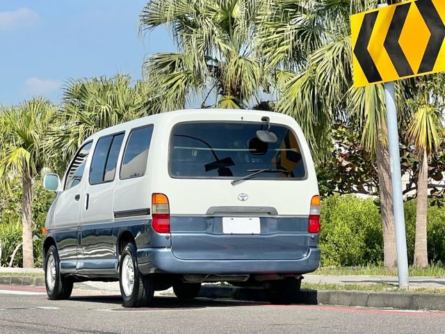 8人座  手排 車況非常好  引擎健康 變速箱順暢  第3張相片