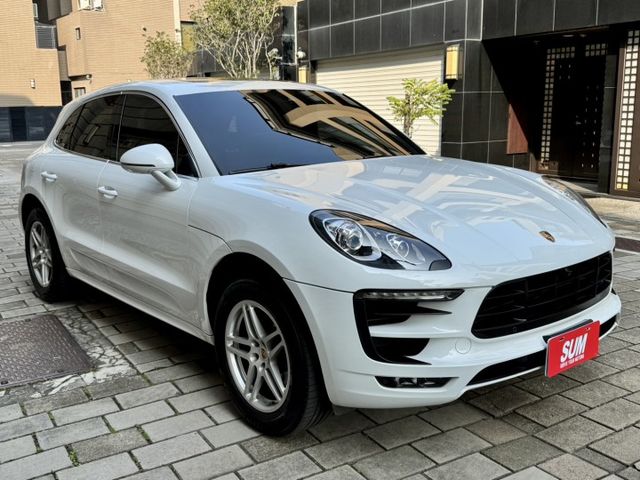總代理 白金版 認證車 耗材皆有更新 免鑰匙 摸門 360環景 S版鋁圈 PDLS頭燈 CarPLAY  14向電動記椅  第2張相片
