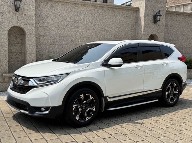 S版  1.5渦輪  一手車  原版件  免鑰匙 ACC跟車 恆溫 全景天窗 電動尾門 電子手剎 電動椅 LED頭燈 倒  第2張相片