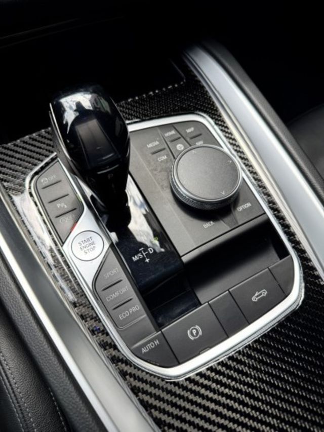 20i Sport line 一手車 原版 原漆 原廠保養 ACC跟車 CarPlay 無線充電  LED頭燈  第5張相片