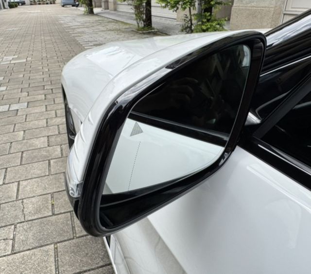 20i Sport line 一手車 原版 原漆 原廠保養 ACC跟車 CarPlay 無線充電  LED頭燈  第6張相片