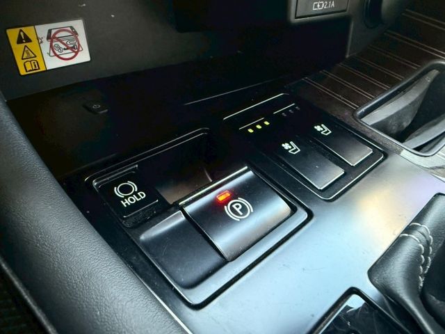 旗艦版 原版件 ACC跟車 全景天窗 360環景 通風椅 抬顯 電尾門 盲點  CARPLAY  第9張相片