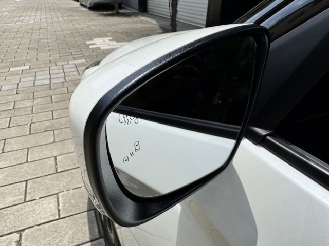 一手車 原版原漆 原廠保固 免鑰匙 恆溫 360環景 盲點偵測 LED頭燈 雙前加熱座椅 ACC跟車 電子後照鏡  第6張相片