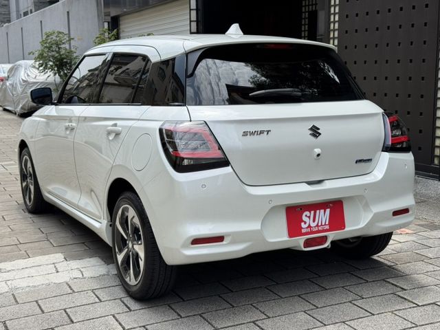 一手車 原版原漆 原廠保固 免鑰匙 恆溫 360環景 盲點偵測 LED頭燈 雙前加熱座椅 ACC跟車 電子後照鏡  第10張相片