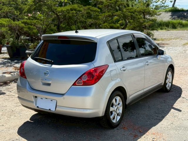 5門 一手車 原版件 免鑰匙啟動 摸門 恆溫 定速  第6張相片