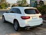 GLC250 AMG 4WD  免鑰匙  摸門 360環景  腳踢電尾門  全景天窗  電動椅  第5張縮圖