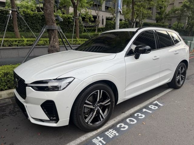 B5 4WD  第1張相片