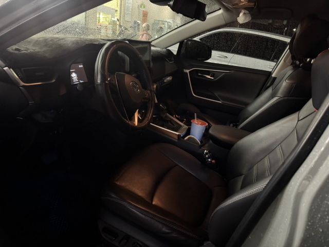 原版件 旗艦版 ACC跟車 電動椅 盲點 電尾門  CARPLAY  第5張相片