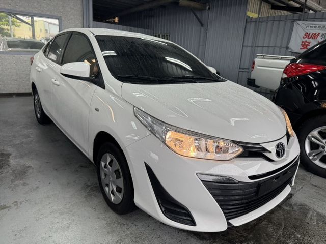 小改款 認證車 內外漂亮  第2張相片