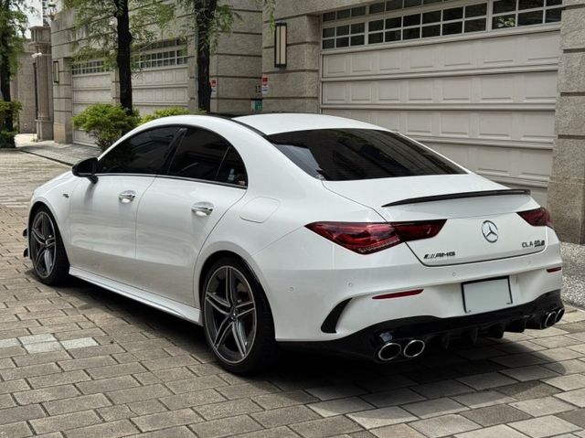 CLA45s 四傳 總代理 原版件 資料齊全 23P 跑排 氣氛燈 紅卡鉗 抬頭顯示 全景天窗 盲點  第3張相片