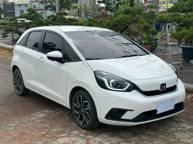 原版件、360環景、盲點、摸門、免鑰匙、ACC跟車、車道偏移  第4張相片