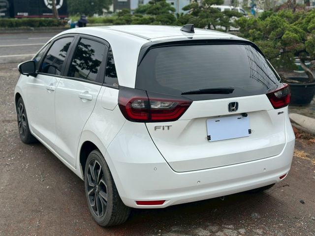 原版件、360環景、盲點、摸門、免鑰匙、ACC跟車、車道偏移  第6張相片