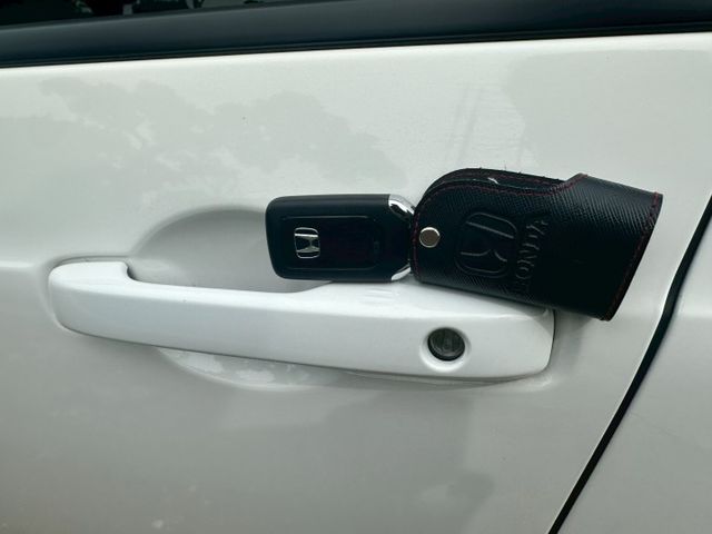 原版件、360環景、盲點、摸門、免鑰匙、ACC跟車、車道偏移  第7張相片