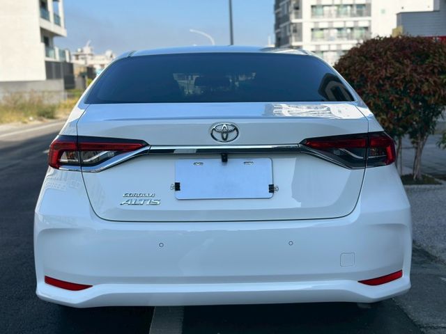 原版件、ACC跟車、恆溫、車道偏移、一手車、保固2年/5萬公里  第18張相片