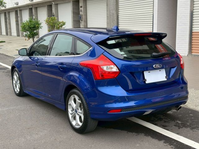 LED頭燈、天窗、保固一年/2萬公里  第7張相片