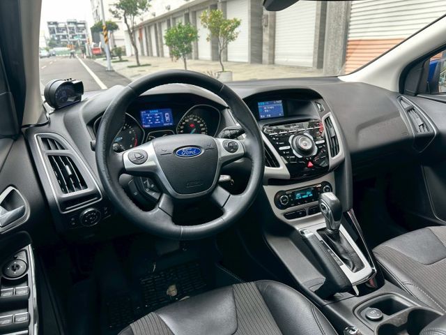 LED頭燈、天窗、保固一年/2萬公里  第8張相片