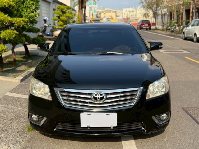 免鑰匙啟動、摸門、恆溫、定速、電動椅、車況漂亮、氣氛燈、安卓機  第3張相片