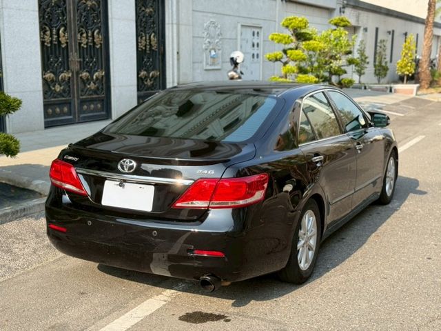 免鑰匙啟動、摸門、恆溫、定速、電動椅、車況漂亮、氣氛燈、安卓機  第6張相片