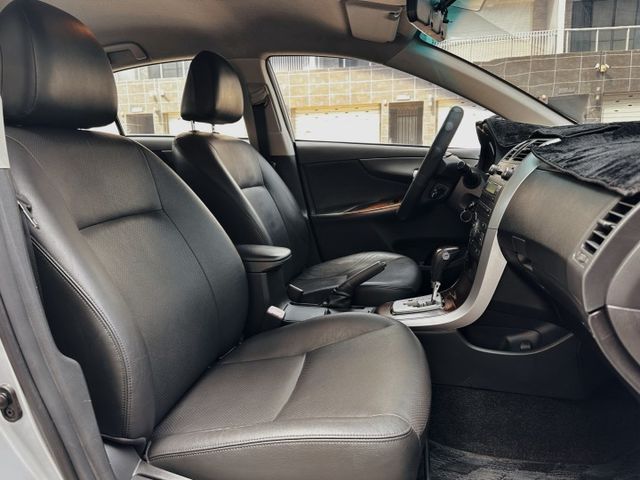 原版件、里程保證準、恆溫、定速、行車紀錄器  第12張相片