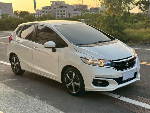 S版、免鑰匙、恆溫空調、定速、雷達、一手車原廠保養、剛做完原廠大保養(附工單)  第5張相片