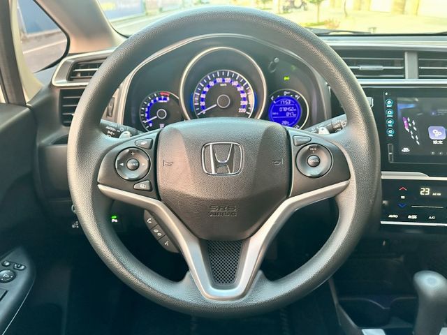 S版、免鑰匙、恆溫空調、定速、雷達、一手車原廠保養、剛做完原廠大保養(附工單)  第11張相片