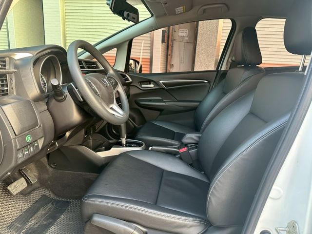 S版、免鑰匙、恆溫空調、定速、雷達、一手車原廠保養、剛做完原廠大保養(附工單)  第15張相片