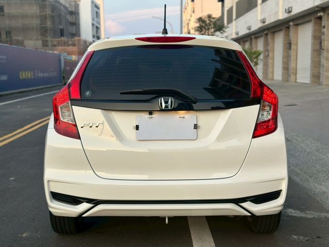 S版、免鑰匙、恆溫空調、定速、雷達、一手車原廠保養、剛做完原廠大保養(附工單)  第20張相片